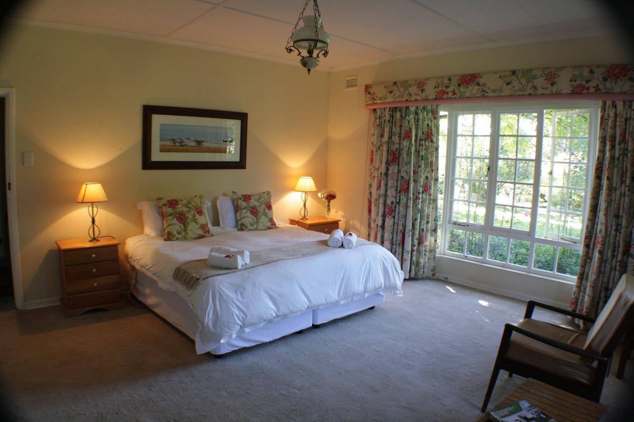 Cedar Garden Bed and Breakfast Underberg Exteriör bild